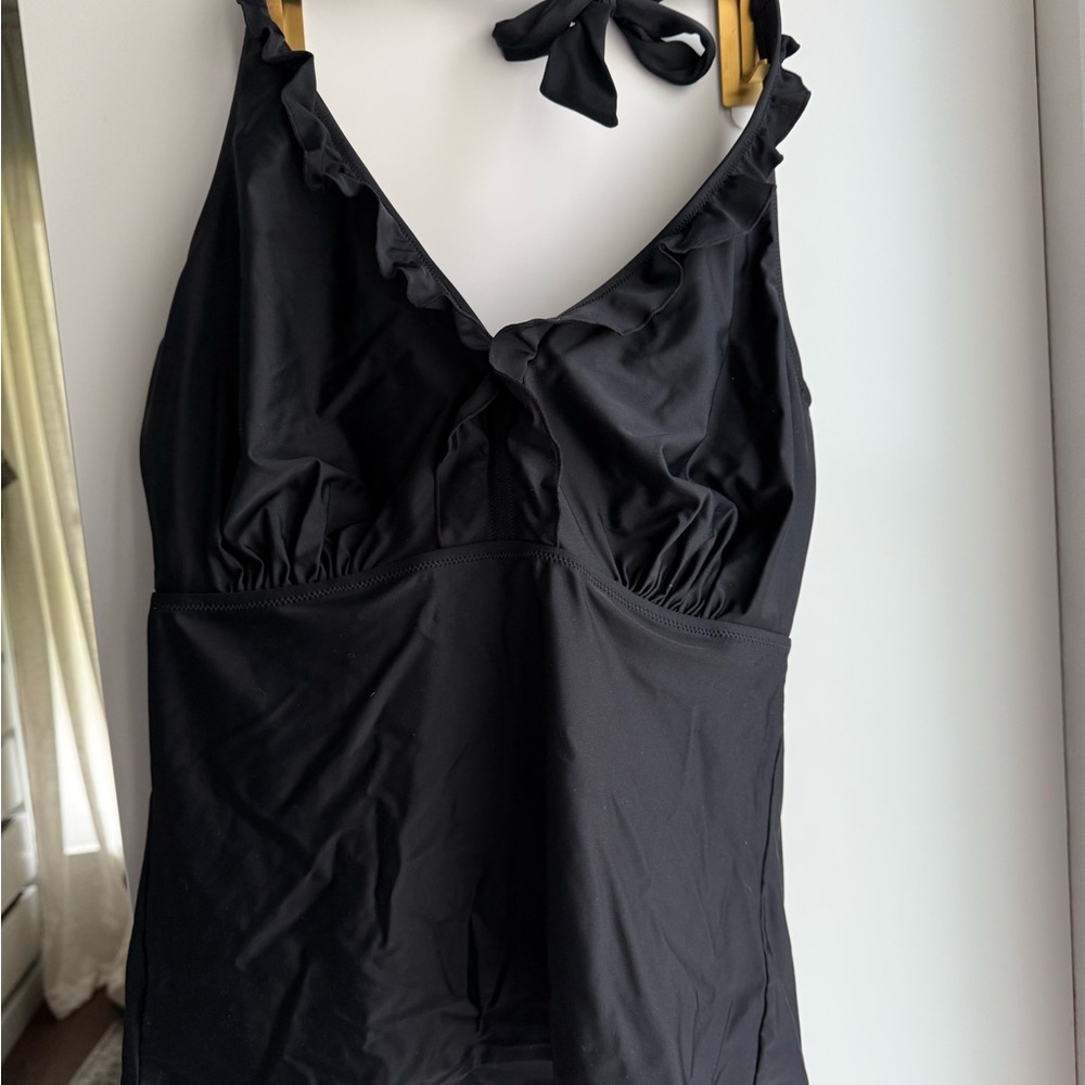 Black Ruffled Underwire Tankini Pour Moi 40G
